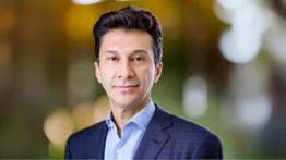 Esteban Camacho celebra una carrera prominente de liderazgo empresarial