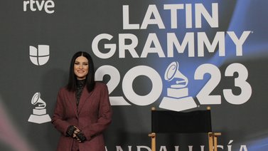 Laura Pausini agradece a los Latin Grammy por el homenaje