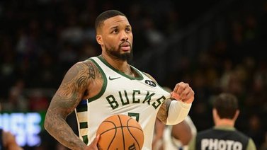 Damian Lillard regresa en victoria de los Bucks sobre los Bulls