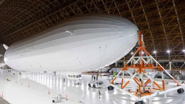 Construyen gigantesco dirigible eléctrico para transportar cargas