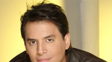 Daniel Sarcos y artistas listos para el Festival de la Orquídea