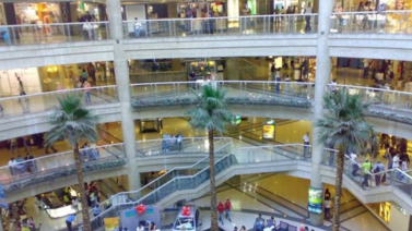 Así se preparan los comercios para el Black Friday 2023