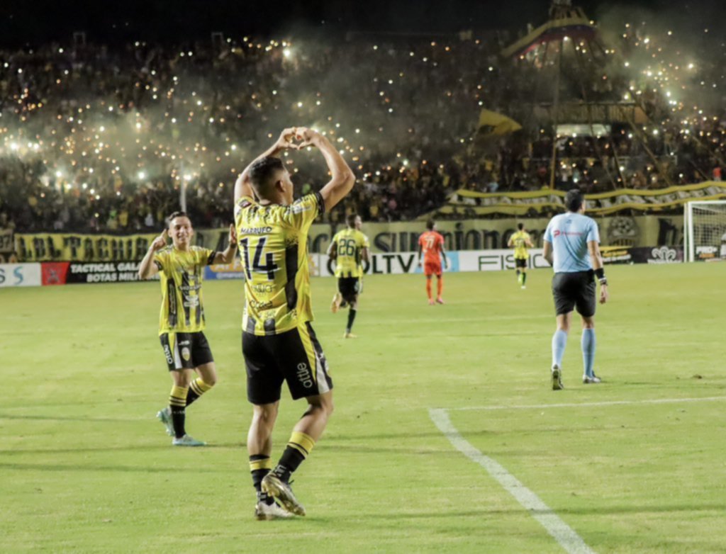 Deportivo Táchira avanza a la final del fútbol profesional venezolano