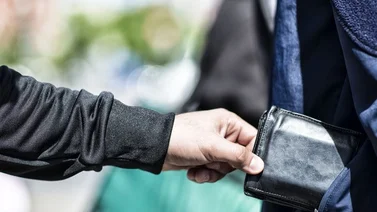 ¡CUIDA TU DINERO! Así atacan los choros en la época navideña