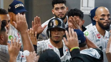 Leones del Caracas mantiene el dominio sobre Tiburones de La Guaira (+datos)