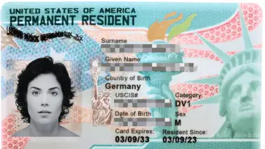 La Green Card: Paso a paso para obtener este documento tan deseado en Estados Unidos La Green Card: Paso a paso para obtener este documento tan deseado en Estados Unidos