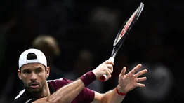 Dimitrov supera a Medvedev en el Masters 1.000 de París