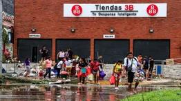 Reportan saqueos tras el paso de huracán Otis en Acapulco