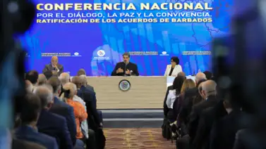 Maduro estableció cuatro puntos en el ‘Acuerdo de la Conferencia Nacional por el Diálogo y la Paz’ Maduro estableció cuatro puntos en el ‘Acuerdo de la Conferencia Nacional por el Diálogo y la Paz’