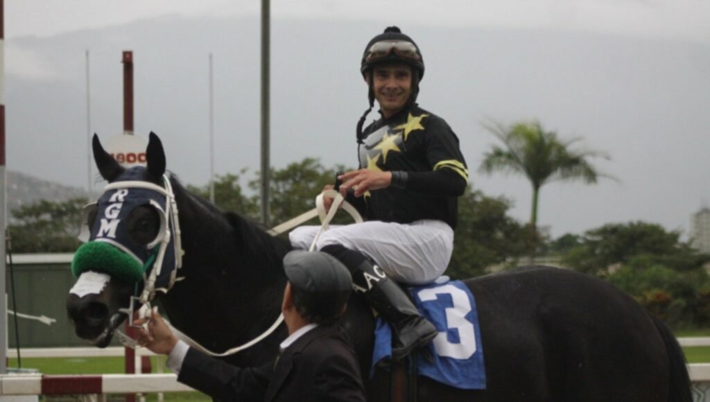 Ángel Alciro Castillo con seis montas este domingo en La Rinconada Ángel Alciro Castillo con seis montas este domingo en La Rinconada