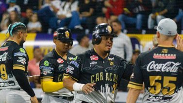 Leones remonta y le repite la dosis a Tiburones en la UCV