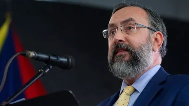 Jorge Rodríguez pide a Jesús María Casal aclarar fondos de la Primaria