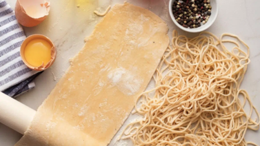 Celebra el Día Mundial de la Pasta haciendo tu pasta fresca