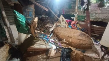 Niña muere tapiada tras derrumbe de su vivienda en Caracas