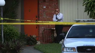 Mujer habría matado a sus dos hijos antes de saltar desde un puente Mujer habría matado a sus dos hijos antes de saltar desde un puente