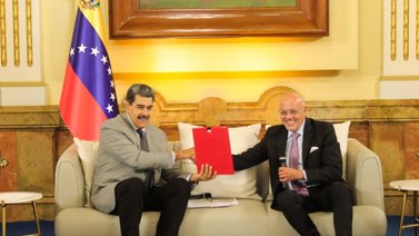 Maduro: Los acuerdos nos llevarán a un Estado de bienestar social