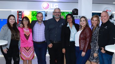 Venelectronics inagura nueva tienda en Las Mercedes
