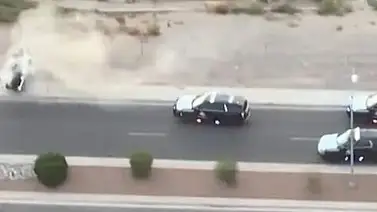 Camioneta de migrantes ilegales volcó violentamente durante persecución (+Video) Camioneta de migrantes ilegales volcó violentamente durante persecución (+Video)