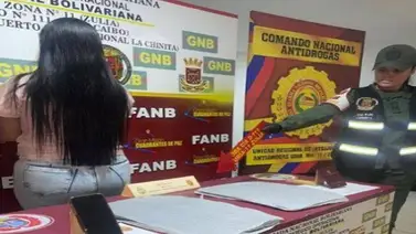 Mujer extranjera pretendía llevar drogas hasta Panamá Mujer extranjera pretendía llevar drogas hasta Panamá