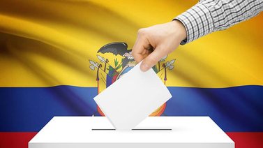 Cierran centros de votación en Ecuador