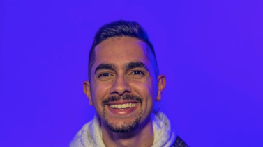 Influencer Manuel Conecta promueve iniciativas para ayudar a quienes lo necesitan