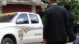 Hallan cadáver de una niña con signos de abuso sexual en un baño