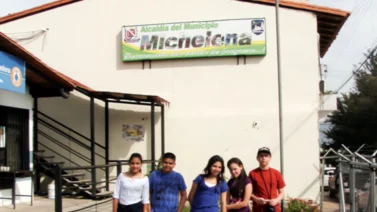 Rehabilitan escuelas y vialidad en Táchira