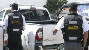 Localizan el cuerpo de un hombre en baño de centro comercial
