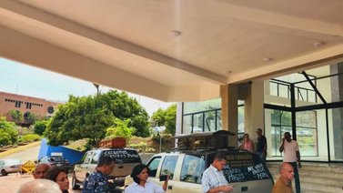 Sector funerario protesta en Margarita por abultados pagos pendientes