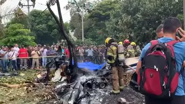 ¡Tragedia! Cae avioneta de la Fuerza Aérea con dos tripulantes ¡Tragedia! Cae avioneta de la Fuerza Aérea con dos tripulantes