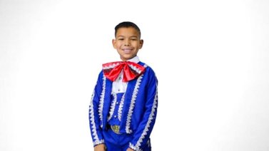 Niño venezolano Yeison Ibarra le rinde tributo a su ídolo Pedro Fernández
