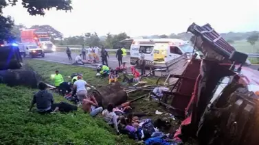 Accidente de tránsito deja saldo mortal de migrantes Accidente de tránsito deja saldo mortal de migrantes