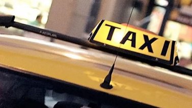 Bebé nació en un taxi camino al hospital (+Detalles)