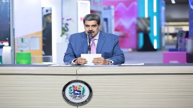 Maduro ordena financiar ampliación de telecomunicaciones