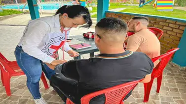 Disidencias de las FARC liberan a dos soldados Disidencias de las FARC liberan a dos soldados