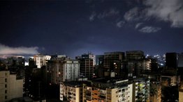 Persisten apagones en distintos sectores de Caracas