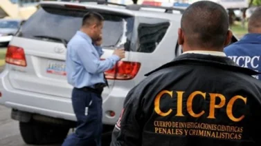 Encuentran cadáver en descomposición en vía pública