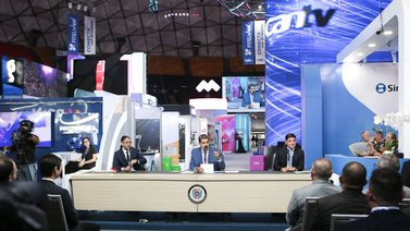 Maduro promete internet para más de 20 mil escuelas