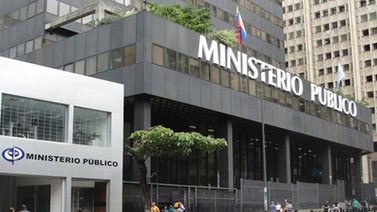 Profesor quiso abusar de una adolescente tras terminar su clase