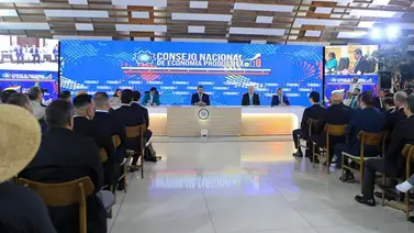 Maduro aboga por una "cultura tributaria" en el país Maduro aboga por una "cultura tributaria" en el país