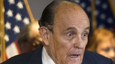 Exalcalde de Nueva York envuelto en escándalo sexual (+Testimonio)