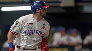 Los Tiburones de La Guaira presentan su nueva imagen