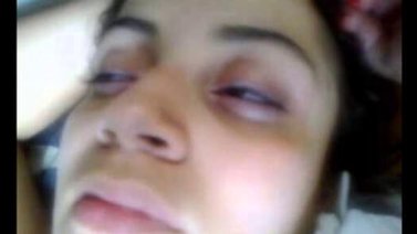 ¿Por qué algunas personas duermen con los ojos abiertos?