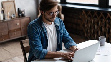 ¡ES UN RÁSPALO! Así puedes renovar el RIF vía online
