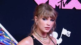 CamargoNotas: Taylor Swift triunfa en una gala dominada por las mujeres