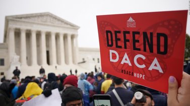 Declaran ilegal plan migratorio de Biden
