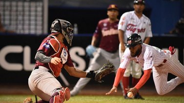 LVBP: Magallanes y Tigres intercambian piezas