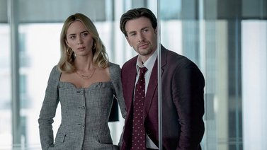 Emily Blunt y Chris Evans protagonizan nueva película de Netflix