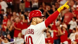 Willson Contreras no se detiene y conecta otro jonrón