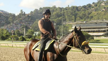 Kervin Briceño se va de lleno con esta línea en el 5 y 6